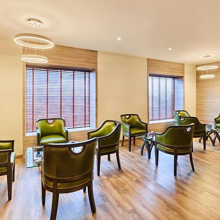 Hycinth Hotels Thiruvananthapuram Eksteriør bilde