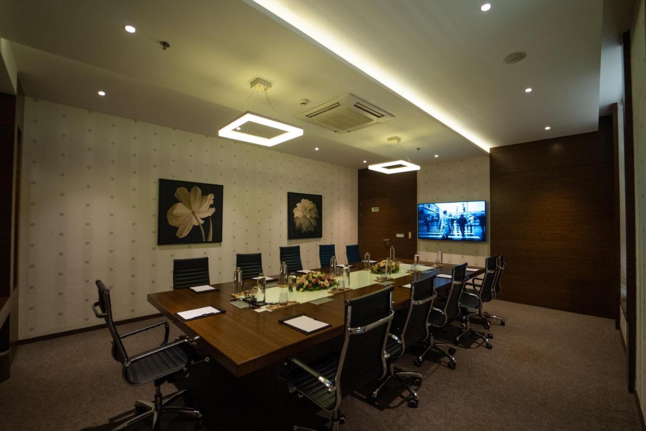 Hycinth Hotels Thiruvananthapuram Eksteriør bilde