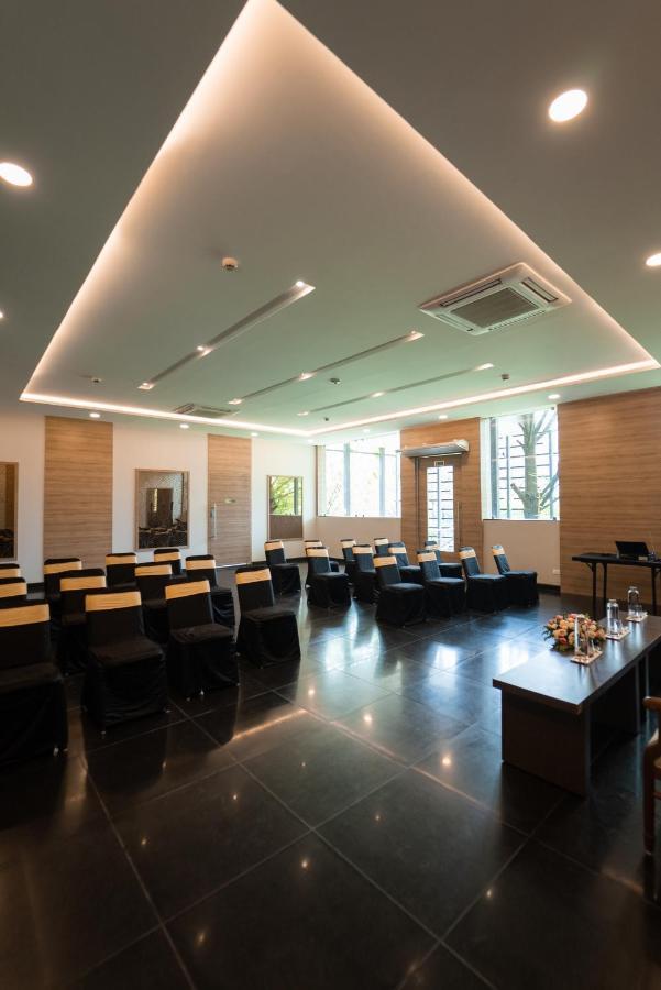 Hycinth Hotels Thiruvananthapuram Eksteriør bilde